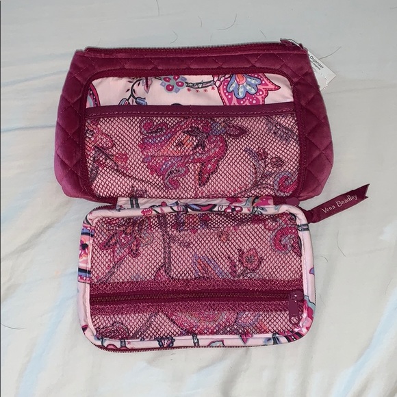 VERA BRADLEY MAKEUP BAG - Picture 5 of 5